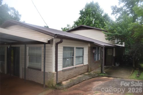 115 Weeks Rd, Rutherfordton, NC, 28139-8436 | Card Image