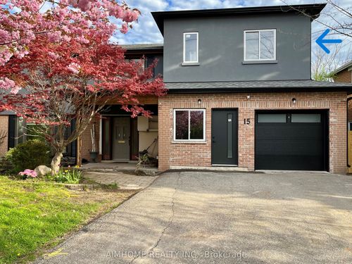 3-15 Waddington Cres, North York, ON, M2J2Z9 | Card Image