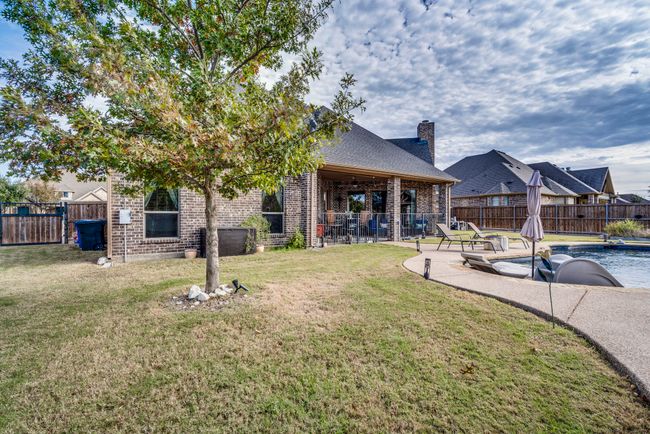 View of yard featuring a patio area | Image 9