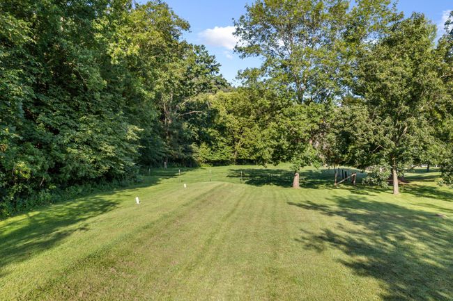 Side of Home from Patio | Image 22