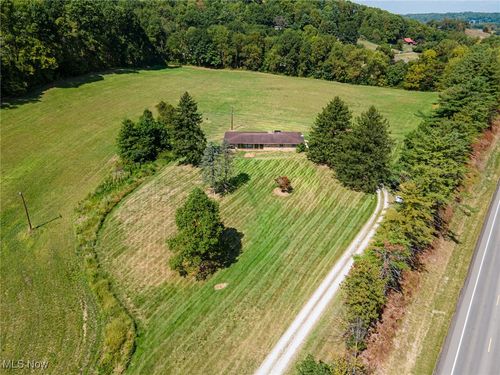 15713 State Route 16, Conesville, OH, 43811-9709 | Card Image