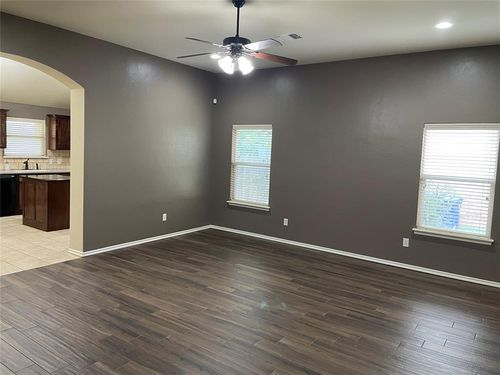 805 Bergen Peak Drive, Norman, OK, 73069 | Card Image