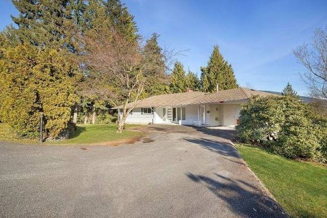 574 Saint Giles Road, House other with 5 bedrooms, 0 bathrooms and 2 parking in West Vancouver BC | Image 1