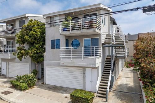 710 5th St, Hermosa Beach, CA, 90254-4738 | Card Image