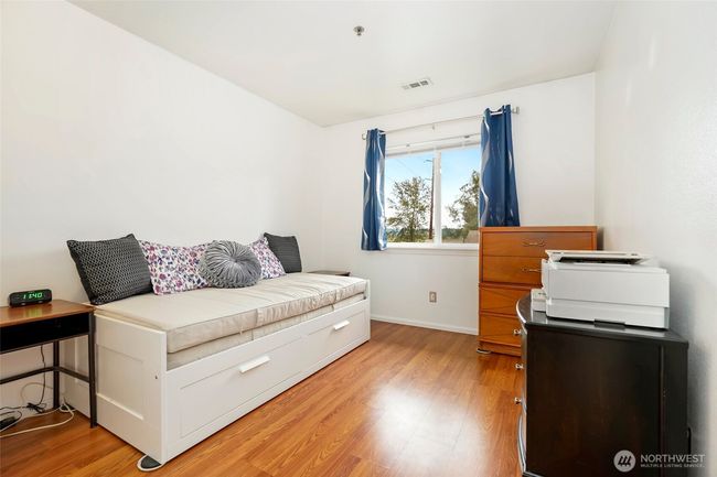 UNIT-206 - 901 E Marine View Dr, Condo with 2 bedrooms, 2 bathrooms and 2 parking in Everett WA | Image 12