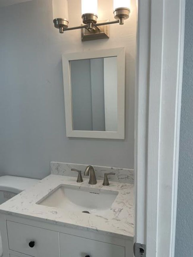 6905 - 6905 69 Th Way, Condo with 2 bedrooms, 3 bathrooms and null parking in West Palm Beach FL | Image 9