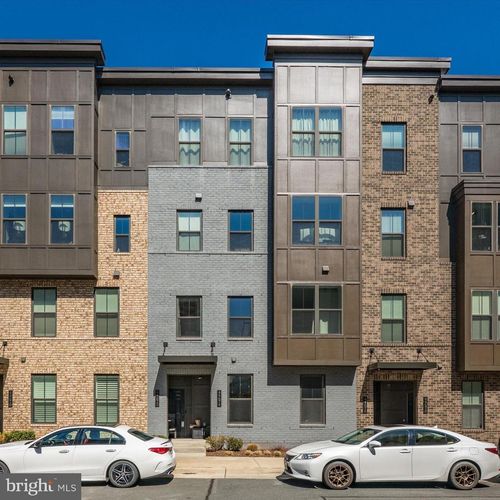 44674 Provincetown Dr, ASHBURN, VA, 20147-5557 | Card Image