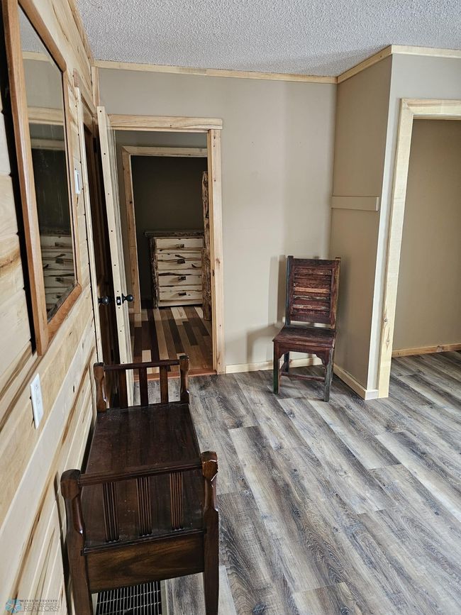 Entry view to bedroom.jpeg | Image 7