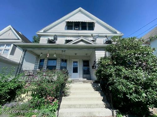 825 827 N Bromley Avenue, Scranton, PA, 18504 | Card Image