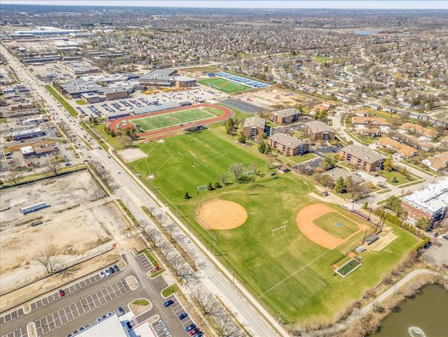 UNIT-114 - 3350 N Carriageway Dr, Condo with 2 bedrooms, 2 bathrooms and 1 parking in Arlington Heights IL | Image 26
