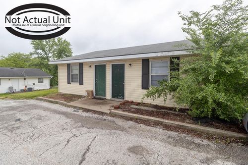 2-704 W Cunningham Dr, COLUMBIA, MO, 65202-8457 | Card Image