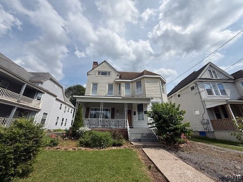 1515 Oneida St, Utica, NY, 13501-4312 | Card Image