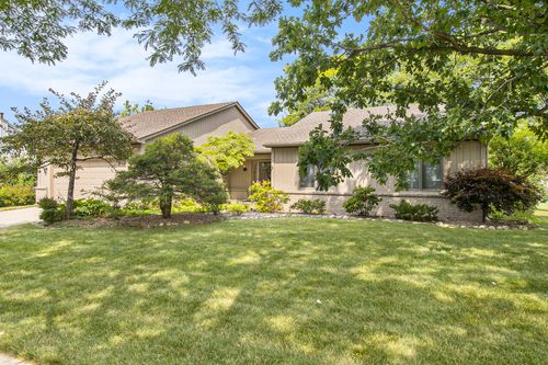 572 Trego Cir, Ann Arbor, MI, 48103-2000 | Card Image