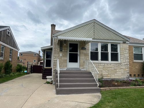 2256 S 15th Ave, North Riverside, IL, 60546-1006 | Card Image
