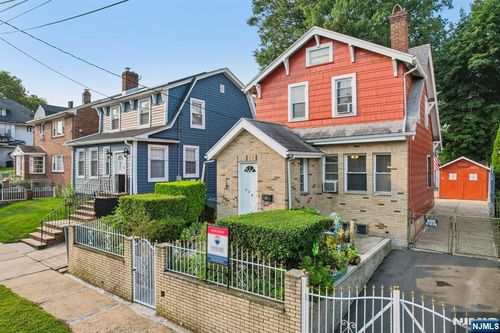408-406-408 3rd Ave W, Newark, NJ, 07107-1712 | Card Image