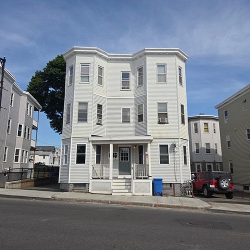 117 Revere St, Winthrop, MA, 02152-1189 | Card Image