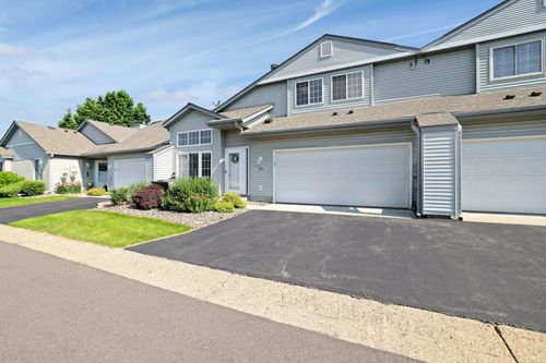 12964 Echo Ln, Apple Valley, MN, 55124-8656 | Card Image