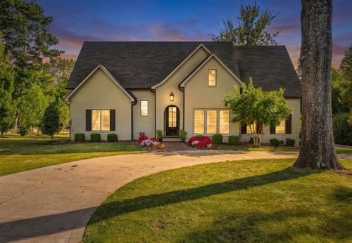 1781 Ewing Ford Road, Bowling Green, KY, 42103-7982 | Card Image