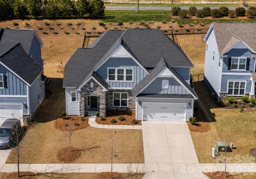 7017 Kingfisher Way, Belmont, NC, 28012-4473 | Card Image