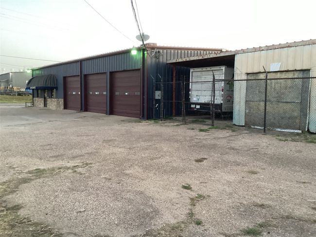 View of outdoor structure featuring an outdoor structure and fence | Image 7