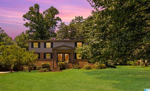 832 Linbard Ln, Vestavia, AL, 35226-2814 | Card Image