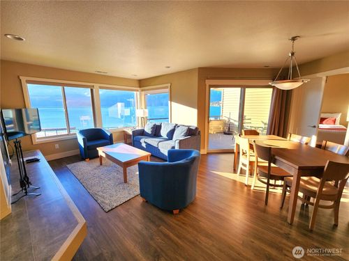 1 Manson Blvd, Manson, WA, 98831-9021 | Card Image