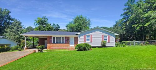 1086 Essex Pl, Fayetteville, NC, 28301-3922 | Card Image