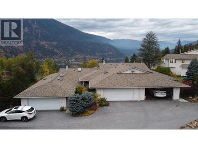 1 - 1220 Mill St, Townhouse with 3 bedrooms, 2 bathrooms and 2 parking in Nelson BC | Image 2