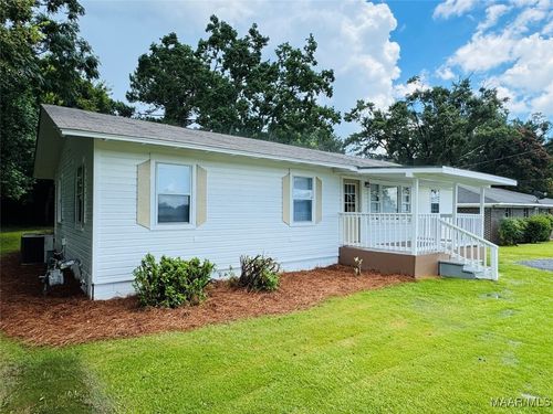 287 Mcneal St, Tallassee, AL, 36078-7204 | Card Image