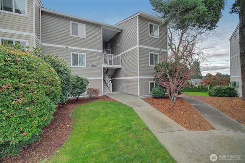 apt-g201-12429 Ne 130th Ct, Kirkland, WA, 98034-7418 | Card Image