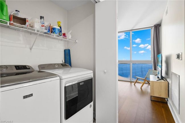 APT-2907 - 3000 Oasis Grand Blvd, Condo with 3 bedrooms, 3 bathrooms and 1 parking in FORT MYERS FL | Image 21