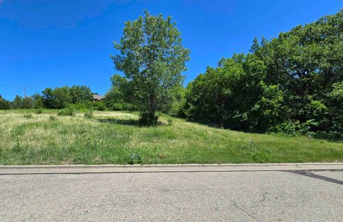 00000 Holly Ln, Salina, KS, 67401 | Card Image