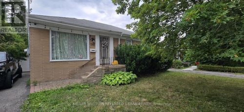 203 Hendon Avenue, Toronto (Newtonbrook West), ON, M2M1A9 | Card Image