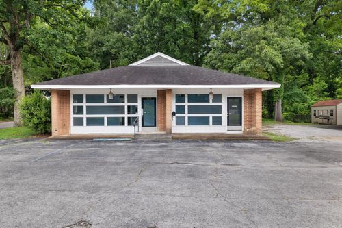 1603 N Wood Ave, Florence, AL, 35630-2152 | Card Image