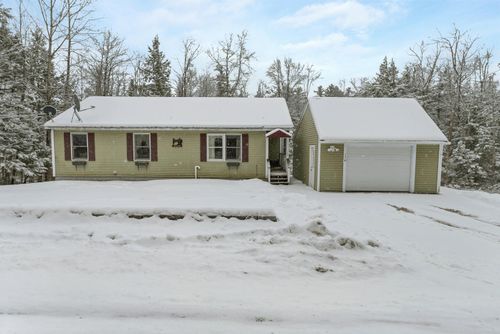 156 Trotting Track Rd, Wolfeboro, NH, 03894-4828 | Card Image
