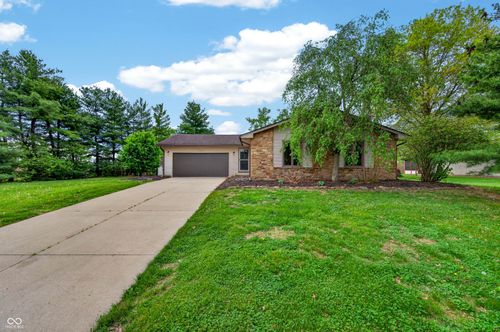 1165 Cottonwood Dr, Columbus, IN, 47203-1018 | Card Image