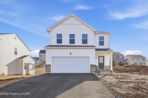 25 Olivia Way, Mountain Top, PA, 18707-2305 | Card Image
