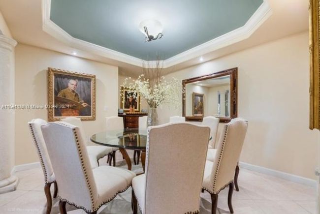 APT-305 - 1400 Salzedo St, Condo with 4 bedrooms, 4 bathrooms and null parking in Coral Gables FL | Image 4