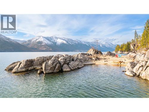 10333 3a Highway, Kuskanook, BC, V0B1A1 | Card Image