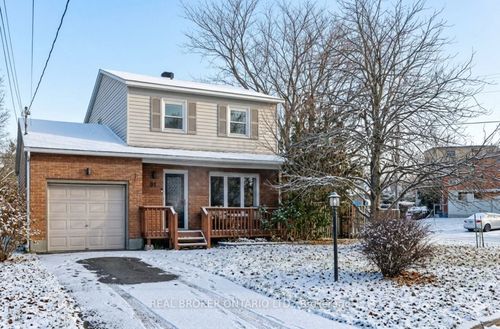 91 Mississippi Rd, Carleton Place, ON, K7C4E5 | Card Image