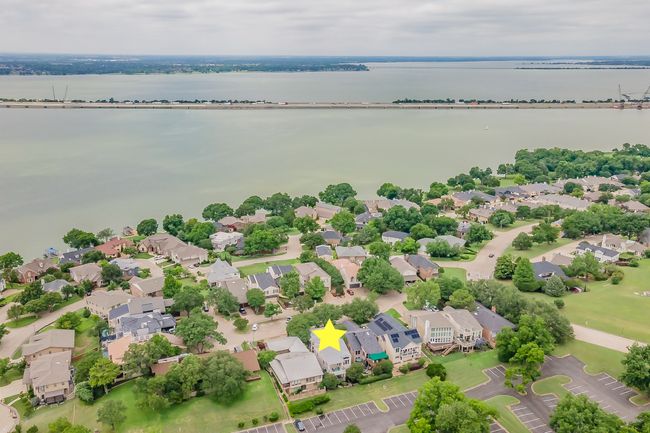 11 Intrepid Cir, House other with 3 bedrooms, 3 bathrooms and null parking in Rockwall TX | Image 39