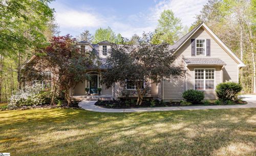 531 Woodheights Way, Travelers Rest, SC, 29690-8032 | Card Image