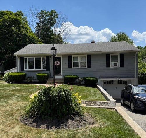 61 Alaska St, Cumberland, RI, 02864-5741 | Card Image