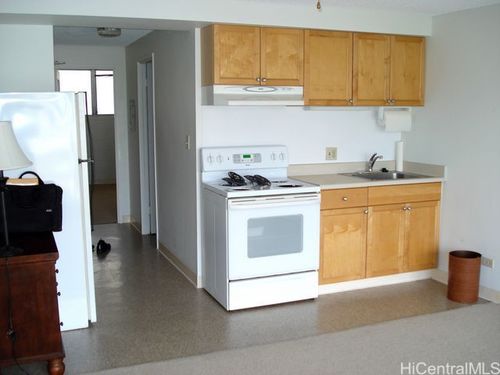 908-2211 Ala Wai Blvd, Honolulu, HI, 96815-2401 | Card Image