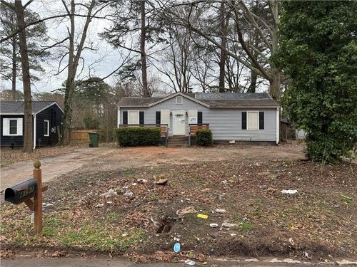 4191 Hanes Dr, Decatur, GA, 30035-1944 | Card Image