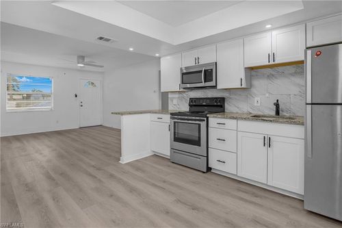 apt-2-10725 Wilson St, BONITA SPRINGS, FL, 34135-5427 | Card Image