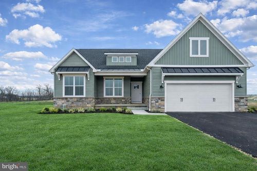 38-109 Onyx Dr, HANOVER, PA, 17331-5901 | Card Image