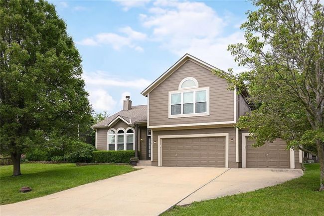 1216 Se Meridian Dr, House other with 4 bedrooms, 3 bathrooms and null parking in Lee's Summit MO | Image 23