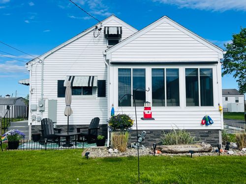 116 Chalker Beach Rd, Old Saybrook, CT, 06475-1734 | Card Image
