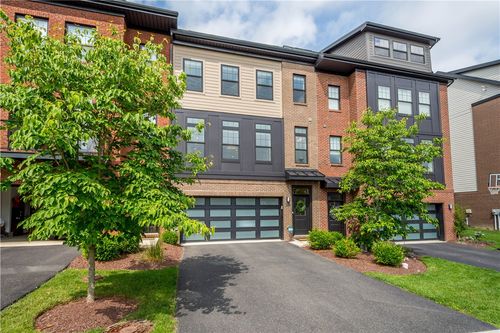 208 Kousa Ln, Venetia, PA, 15367-1713 | Card Image